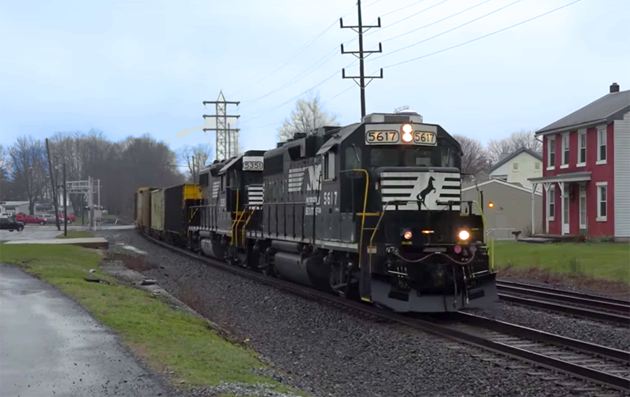 HIRING: Norfolk Southern Railway is Hiring Workers in Harrisburg, PA Area $47,000-$75,000 a year